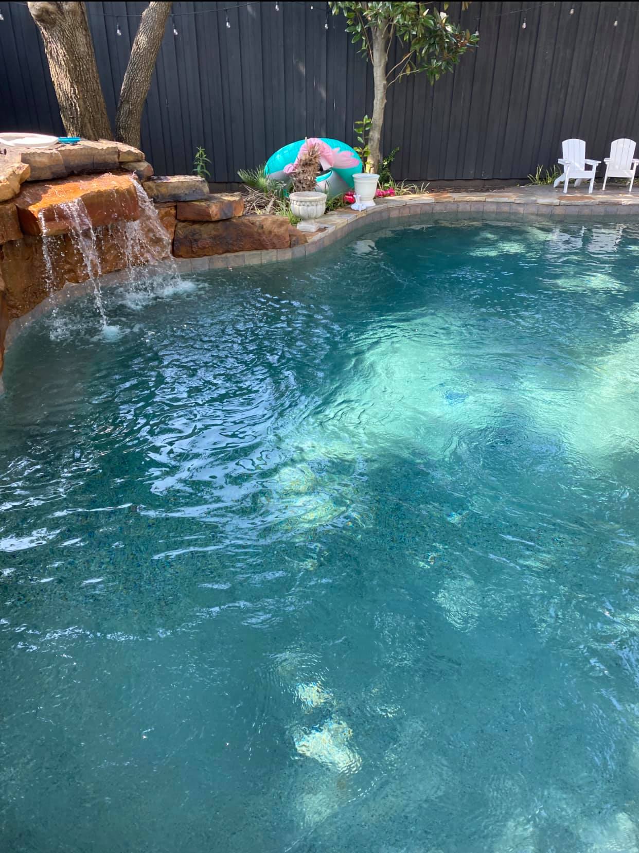 Pool cleaning service